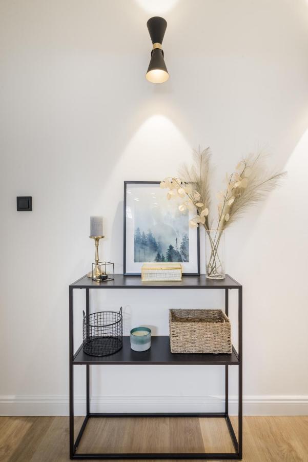 Tilia Luxury Apartment - 3 Bedrooms With Ac Будапеща Екстериор снимка